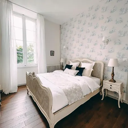 Karma Chateau De Samary