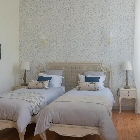 Karma Chateau De Samary Hotell